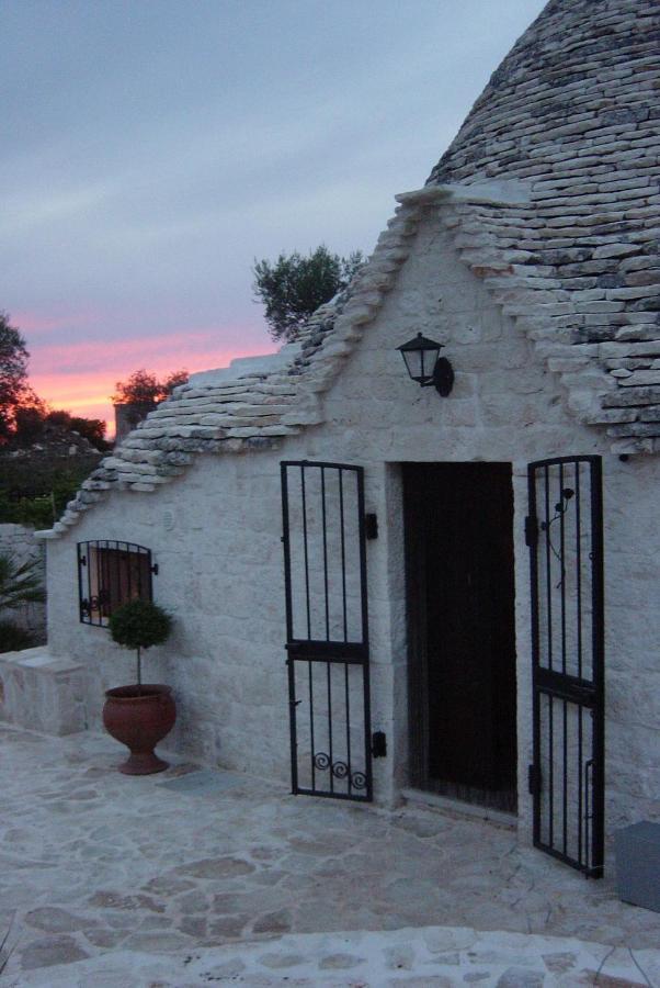 Trullo Serendipity Alberobello Exterior photo